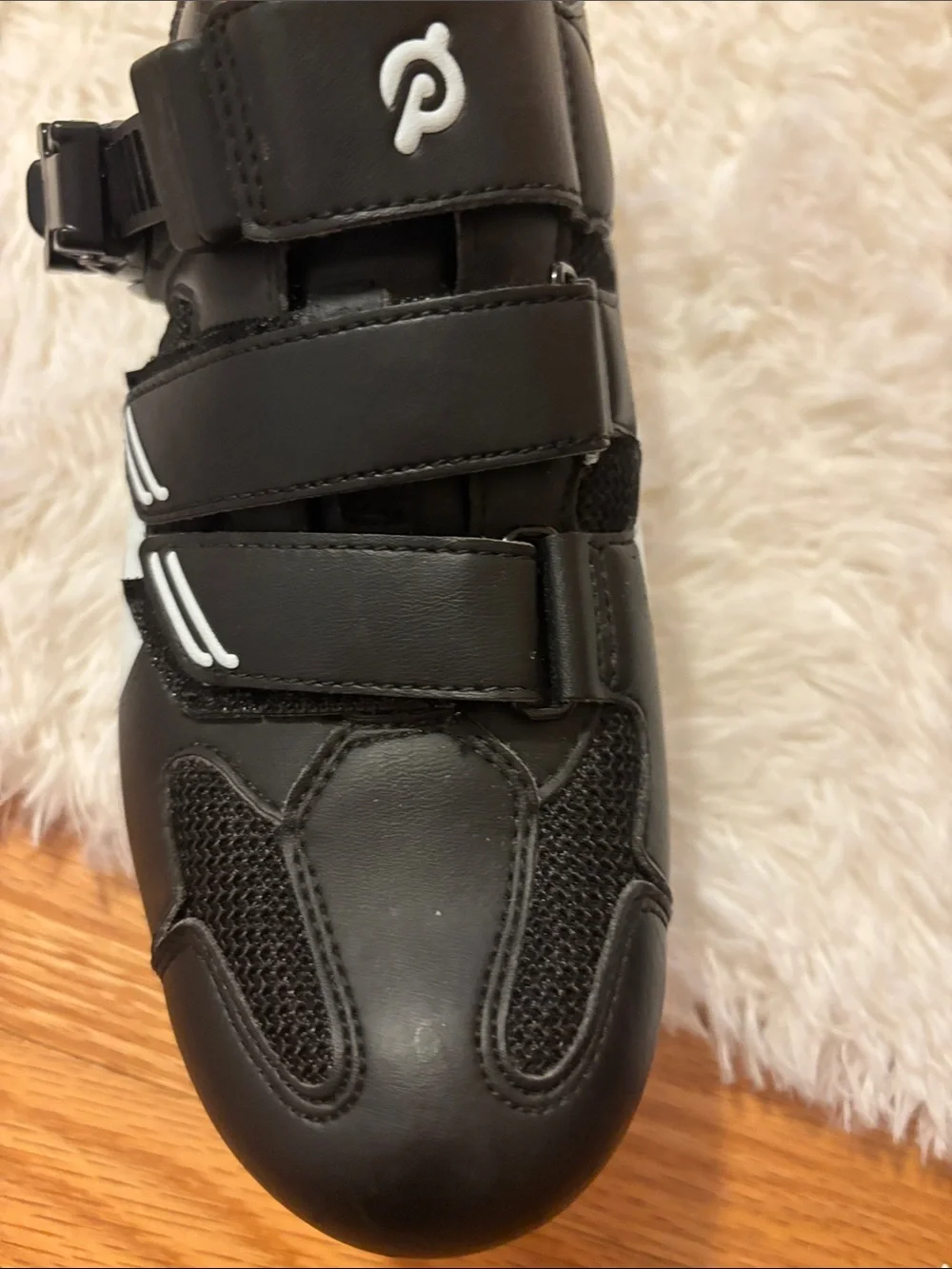 Women’s Peloton Black Cycling Shoes  in very good condition